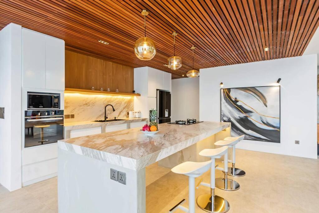 Manresa Villa Bali 4 Canggu Esterno foto
