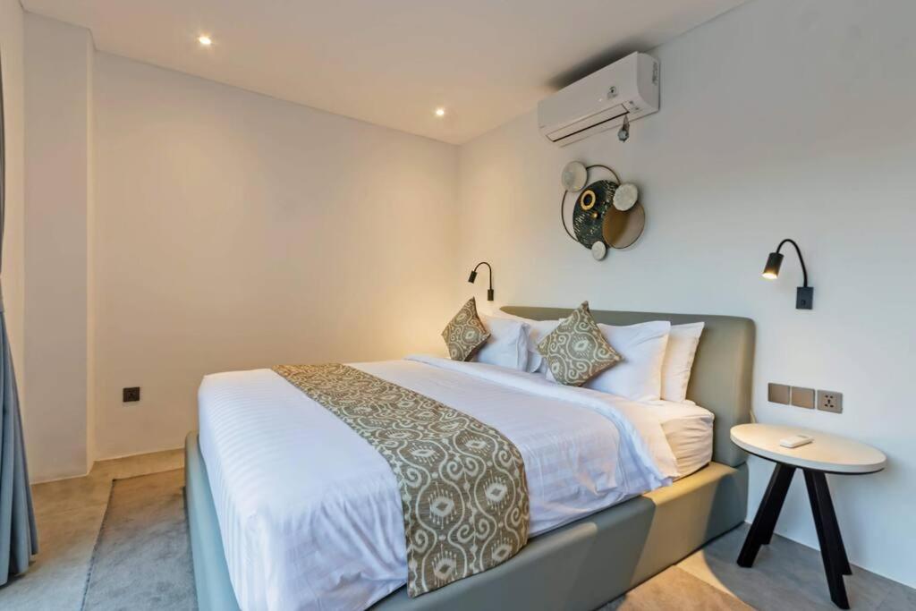 Manresa Villa Bali 4 Canggu Esterno foto