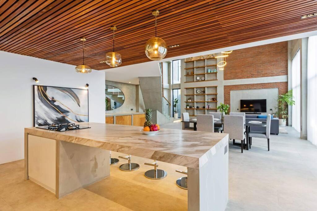 Manresa Villa Bali 4 Canggu Esterno foto
