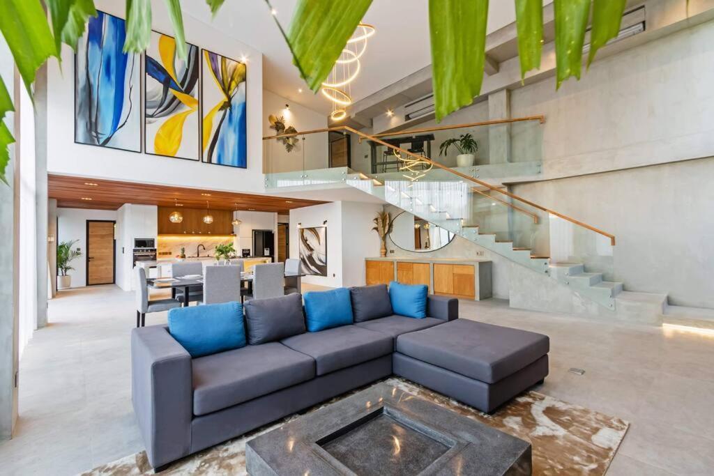 Manresa Villa Bali 4 Canggu Esterno foto